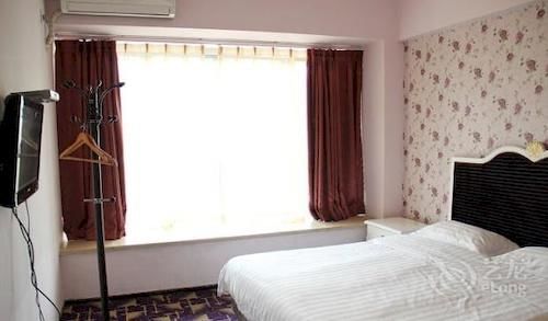 Chengdu Lilac Hotel Fei Cheng Branch Екстериор снимка