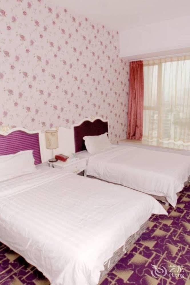Chengdu Lilac Hotel Fei Cheng Branch Екстериор снимка