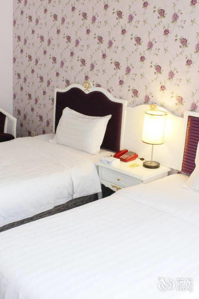 Chengdu Lilac Hotel Fei Cheng Branch Екстериор снимка